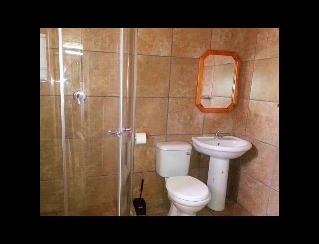 1 BEDROOM PROPERTY TO RENT IN POTCHEFSTROOM CENTRAL